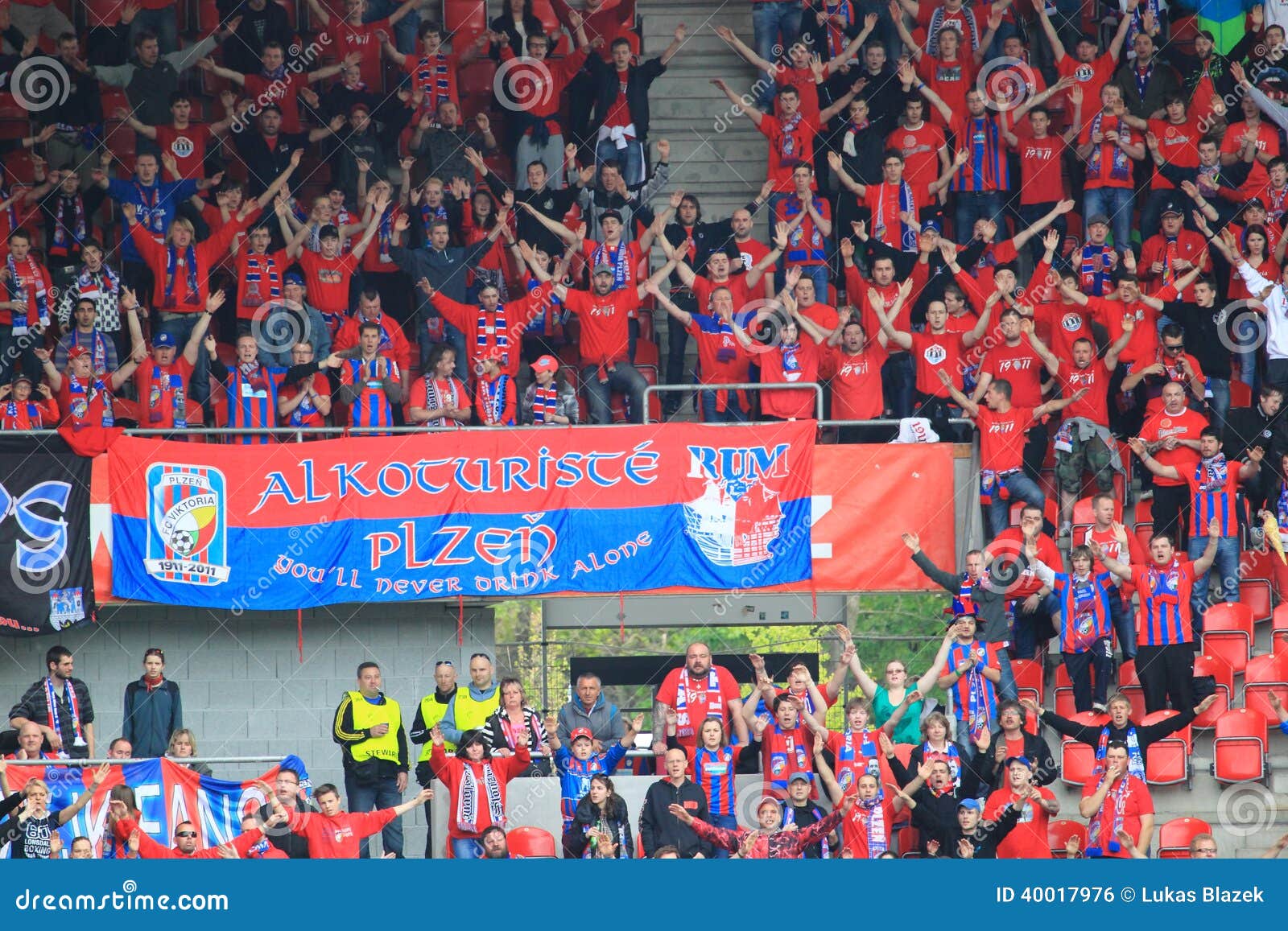 viktoria plzen fans