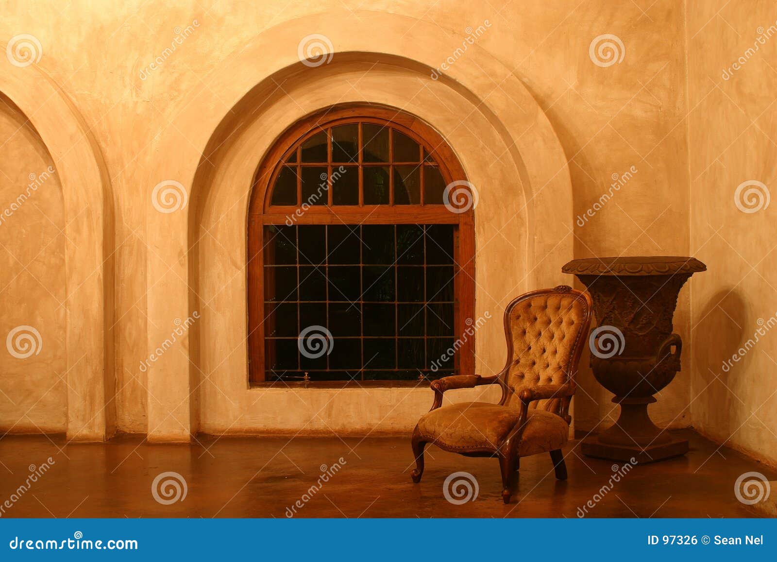 Viktorianischer Stuhl stockfoto. Bild von alleine, raum - 97326