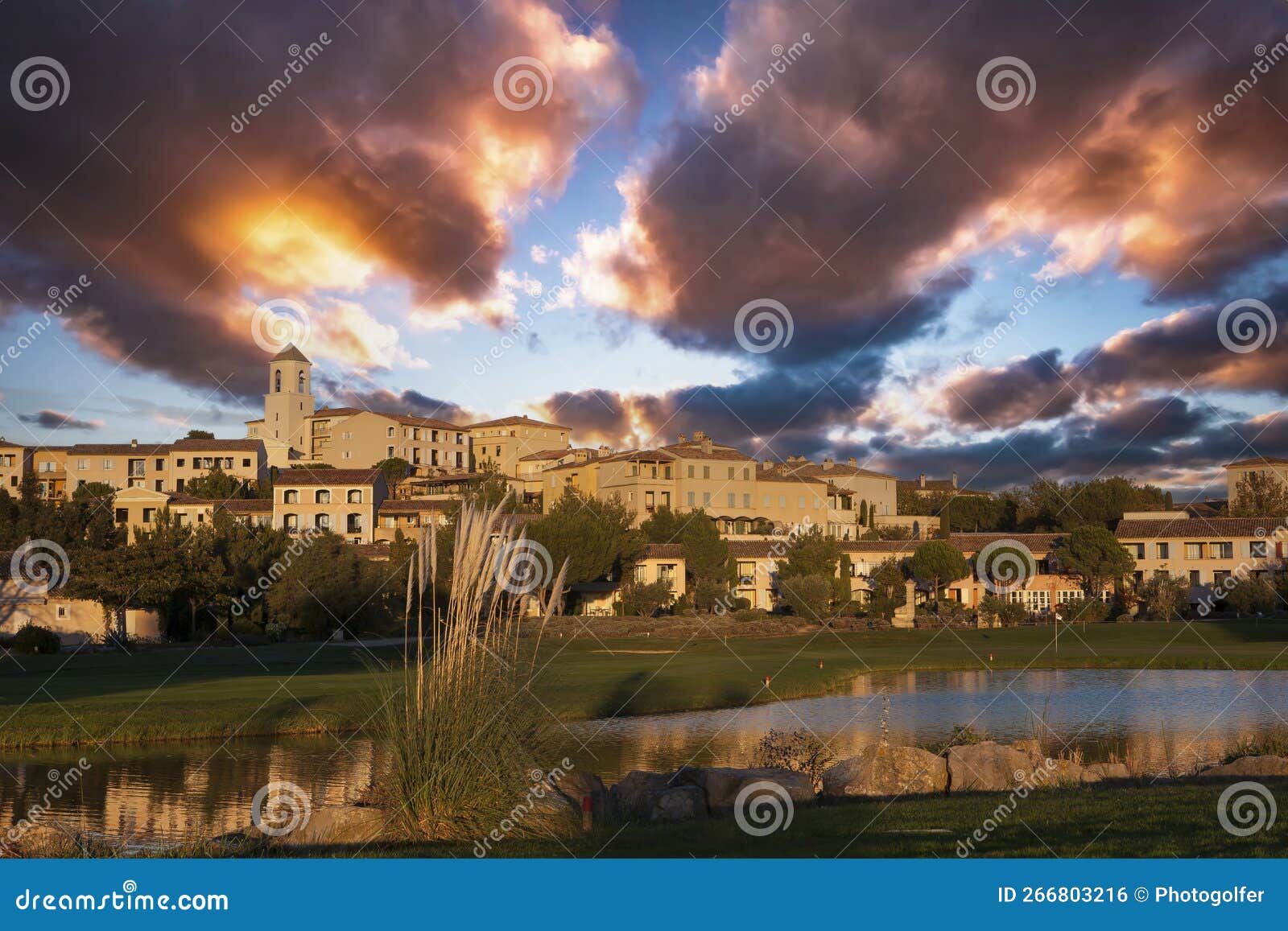 village of pont royal at sunset