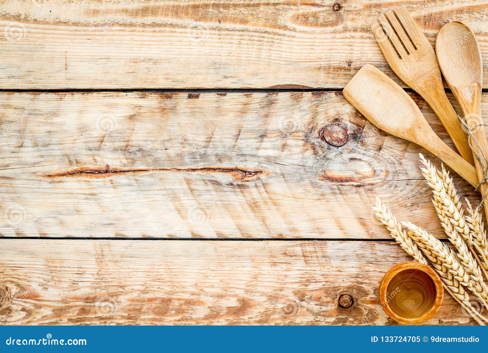 Download Village Tabel With Wooden Cutlery Set On Rustic Background ...