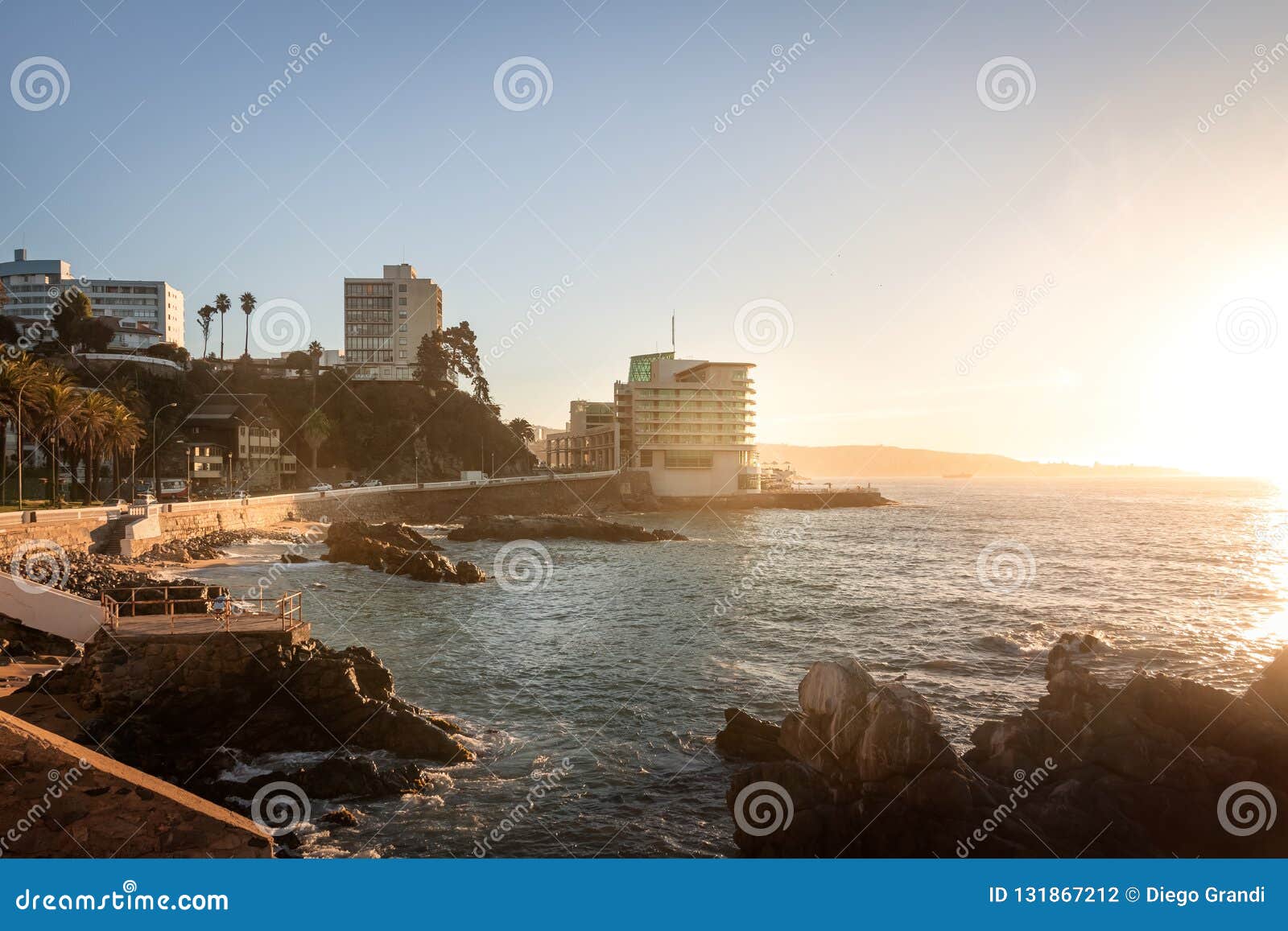 Vina Del Mar Skyline at Sunset - Vina Del Mar, Chile Editorial ...