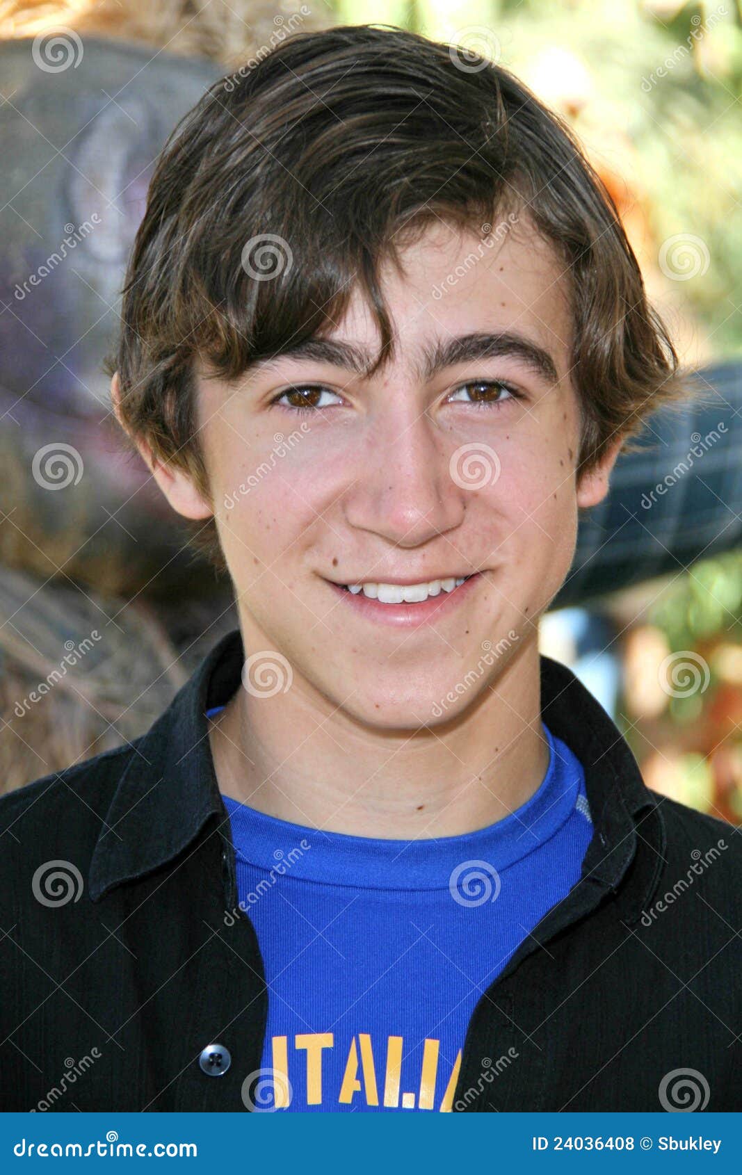 Vincent Martella editorial stock photo. Image of ronald - 24036408