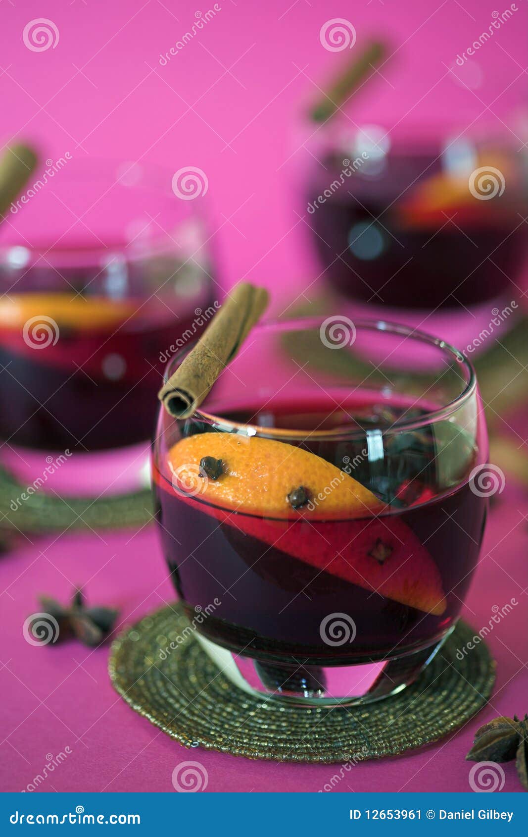 Vidros do vinho mulled - dof raso