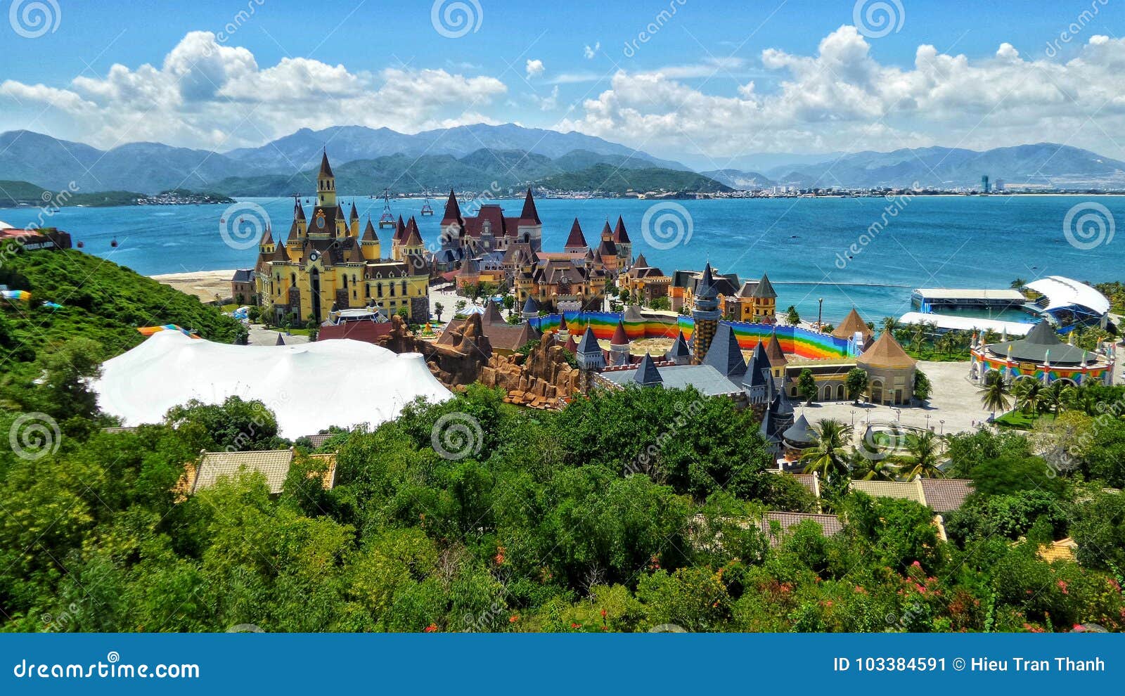 VinpearlLand Nha Trang redaktionelles foto. Bild von land 103384591