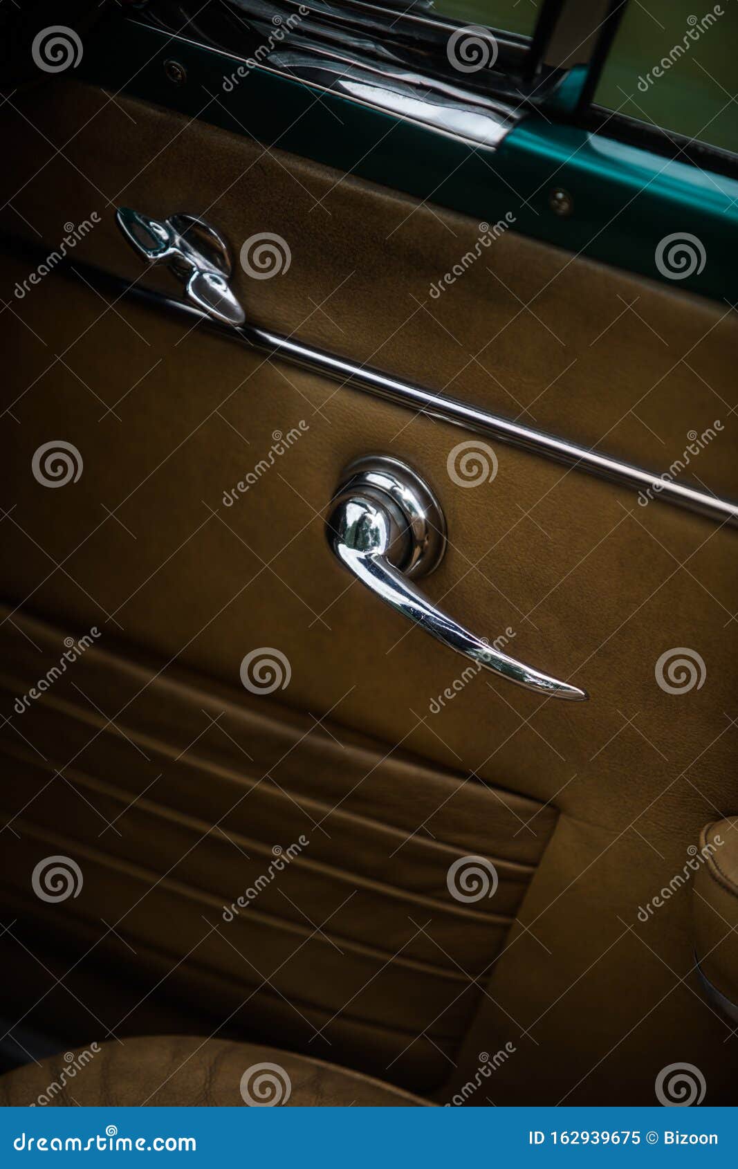 Vintage car door handle stock image. Image of lever 162939675