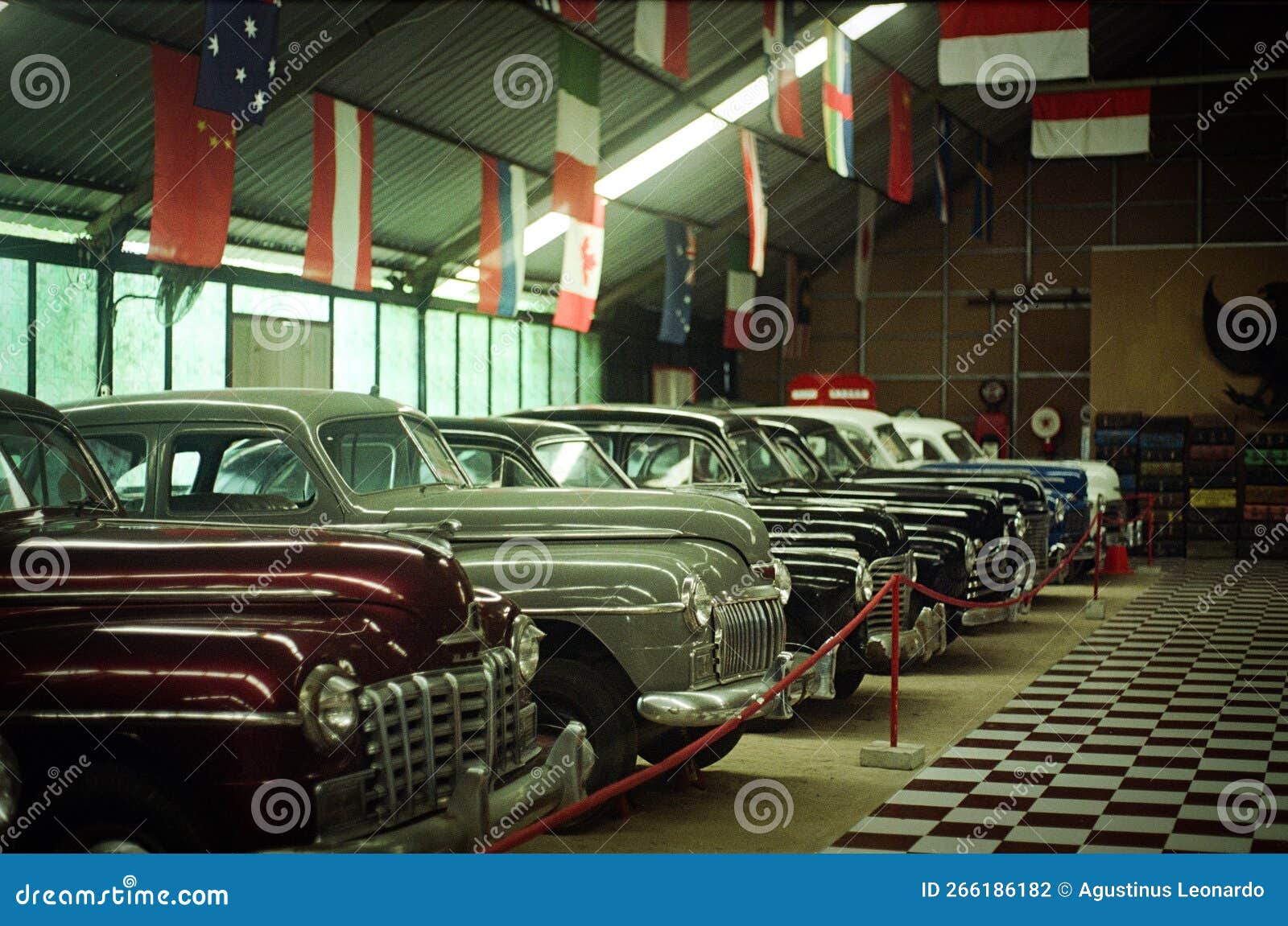 Vintage car museum editorial photography. Image of transport 266186182