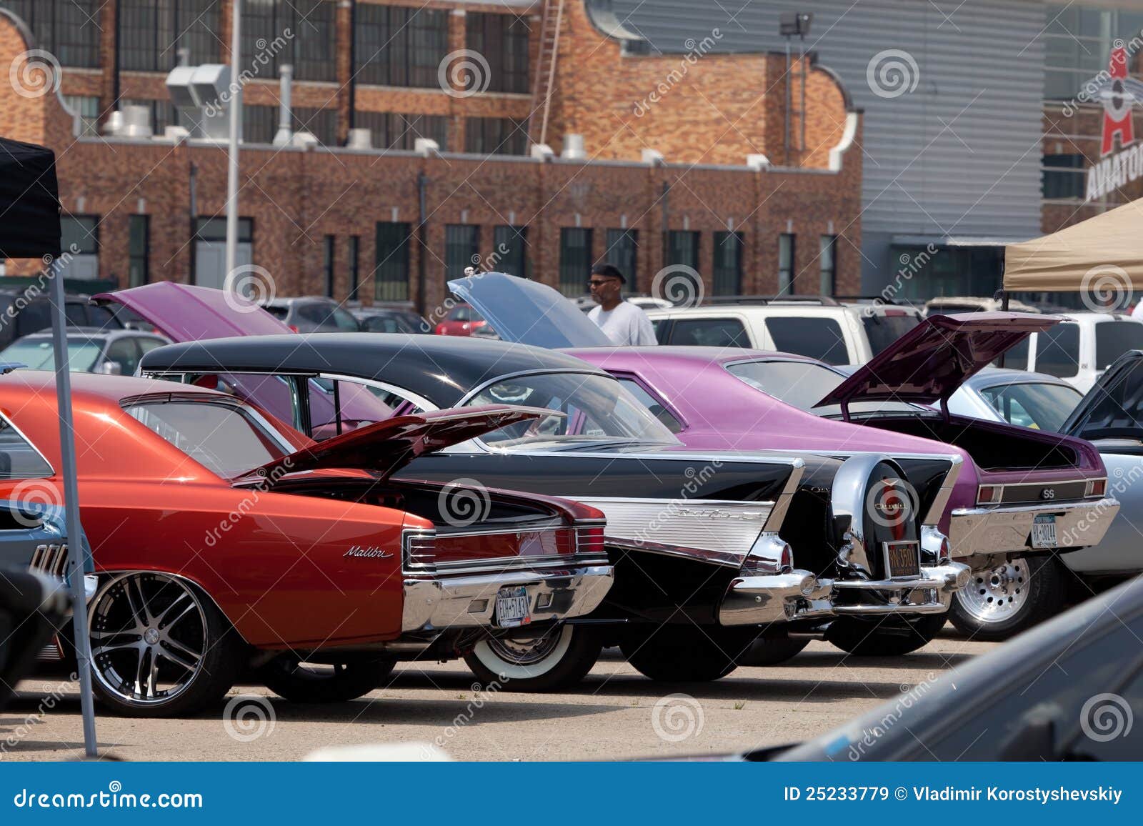 Vintage Car Show in Brooklyn Editorial Stock Image - Image of vintage