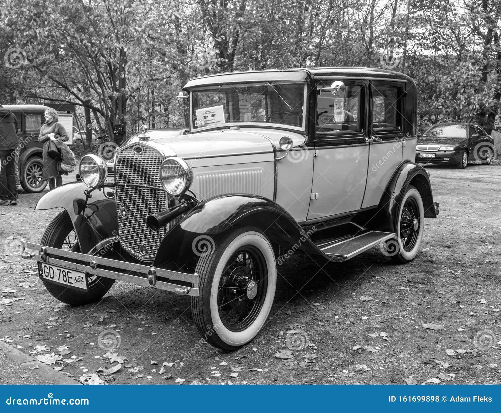 Classic Vintage Antique Ford Vehicles