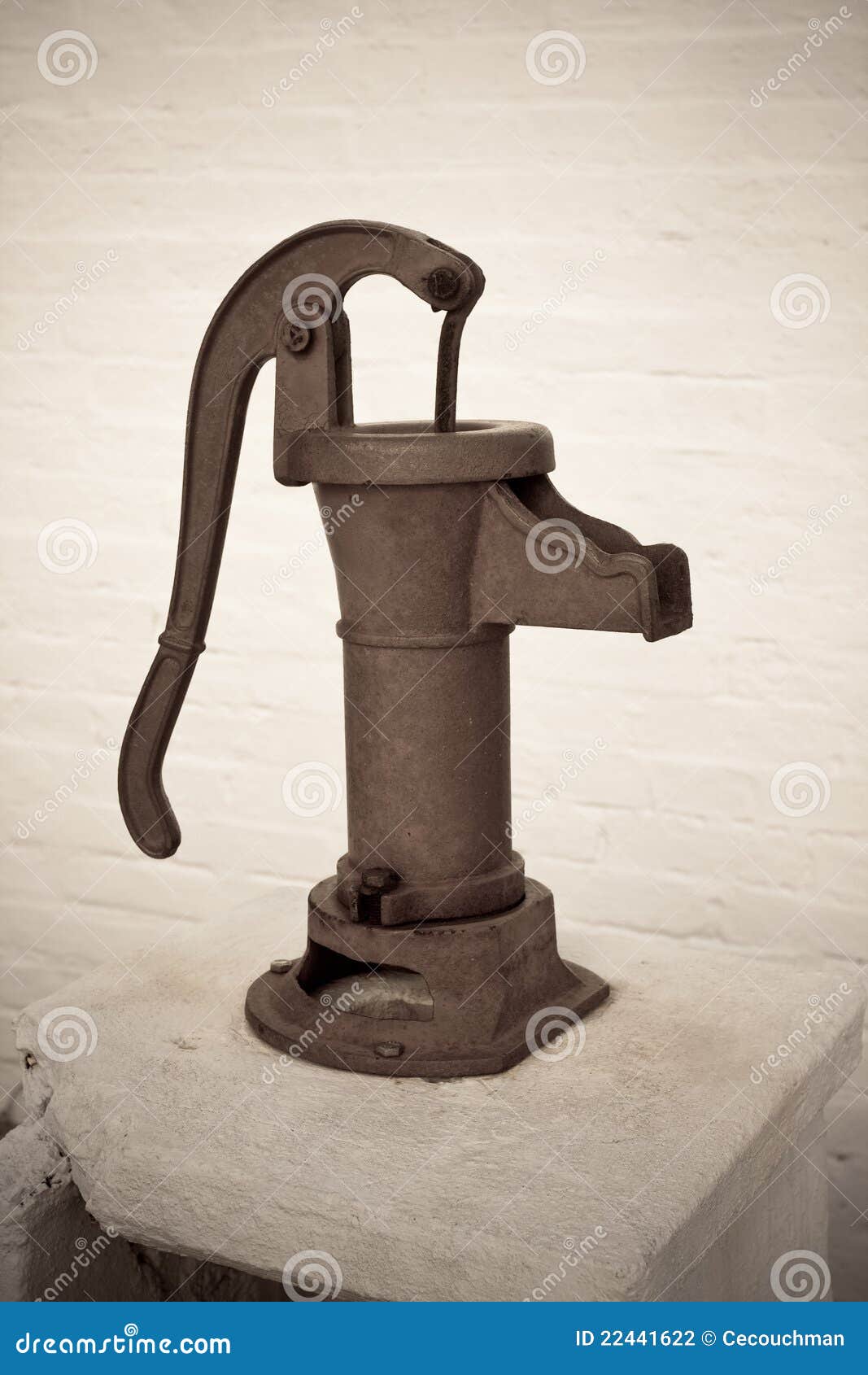 Vintage Hand Water Pump Stock Photography Image 22441622 for Excellent Old Fashioned Hand Water Pump – the best reference