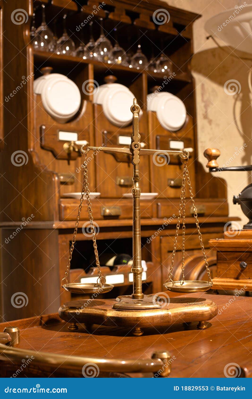 Vintage metal scales stock image. Image of antique, impartial 18829553