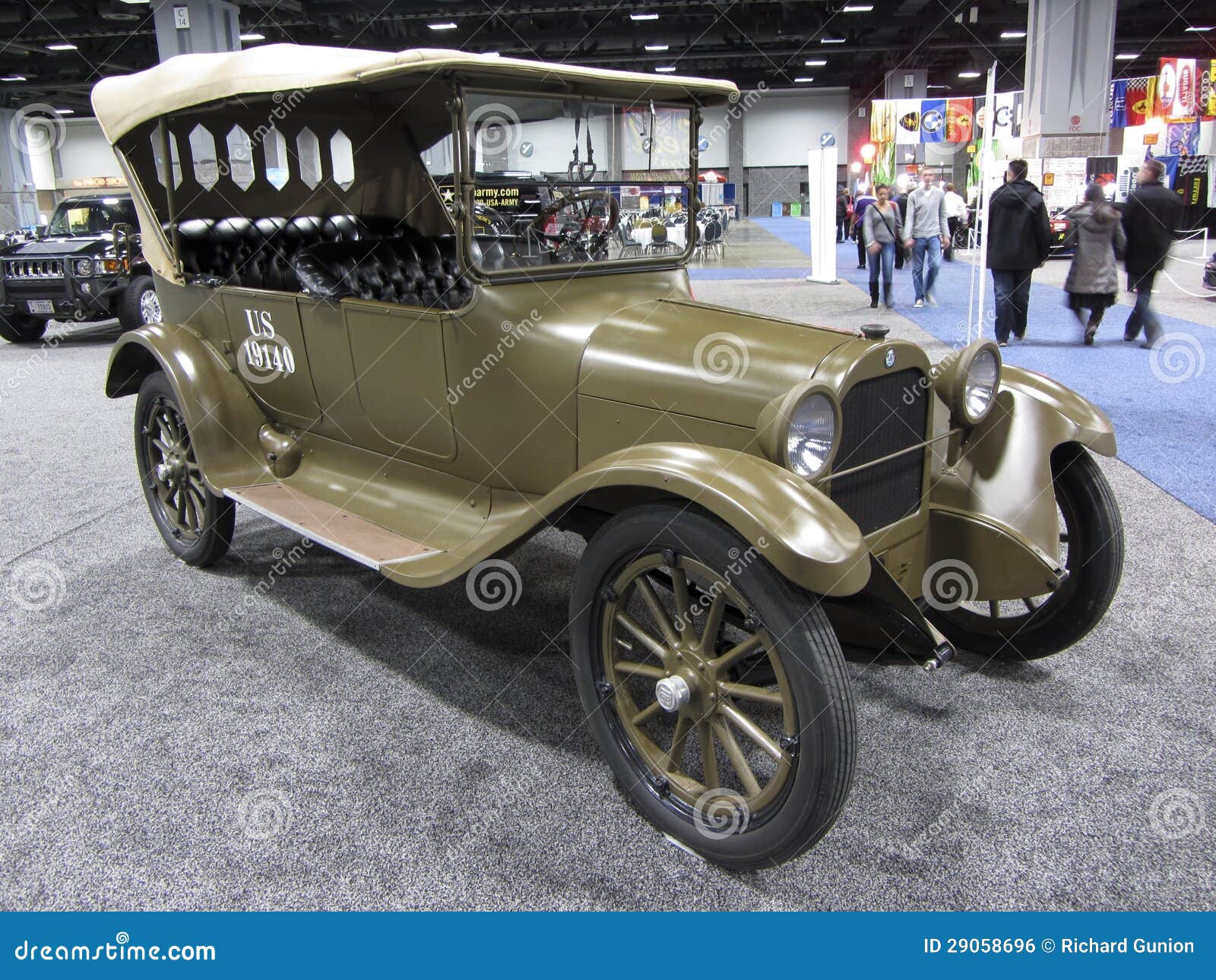 Vintage Military Vehicle editorial photo. Image of auto 29058696
