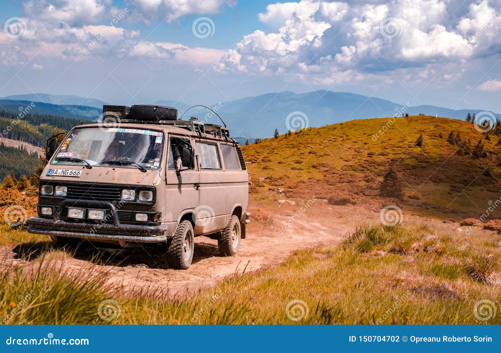 minivan off road