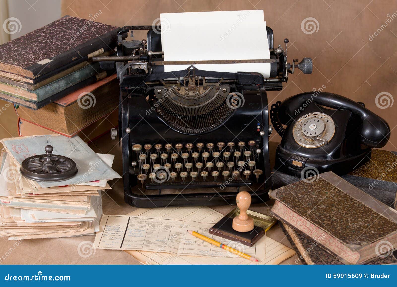 Vintage Office Desk RoyaltyFree Stock Photography