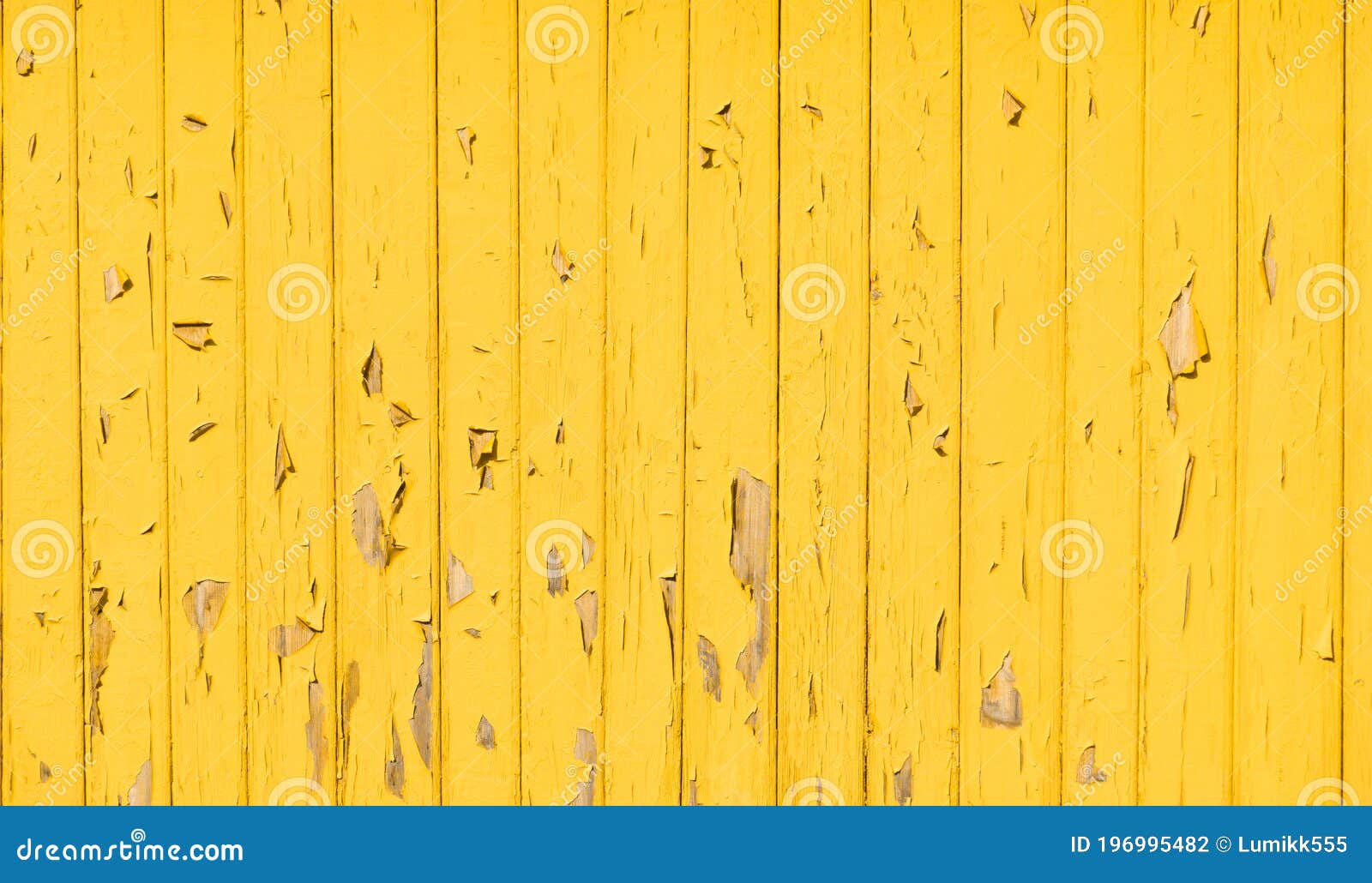 Hình nền tường gỗ màu vàng cổ điển đem tới cho bạn không gian ấm áp và thoải mái hơn khi làm việc. Nét cổ điển đầy thanh lịch sẽ tạo nên không gian tuyệt vời cho mọi thiết kế của bạn.