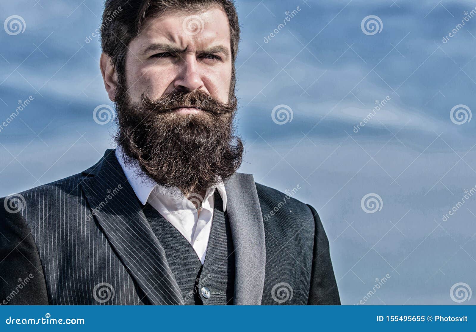 Vintage Style Long Beard. Facial Hair Beard and Mustache Care. Beard Fashion  Trend. Invest in Stylish Appearance Stock Image - Image of appearance,  long: 155495655