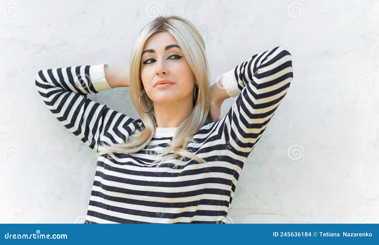 vintage style, woman stylish dressed, new collection