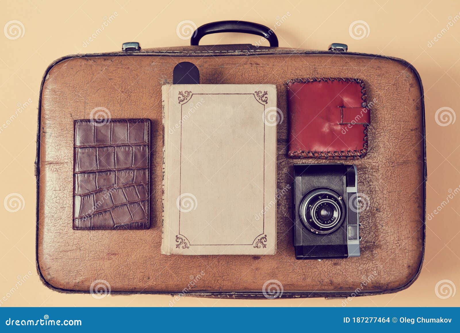 Chico's Small Travelers Crossbody Purse Handbag Convertible Black | Purses  crossbody, Purses and handbags, Handbag
