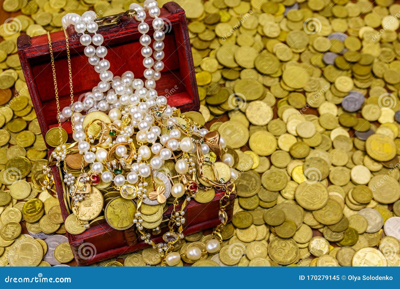 Vintage Treasure Chest Full Of Gold Coins And Jewelry On A Background ...