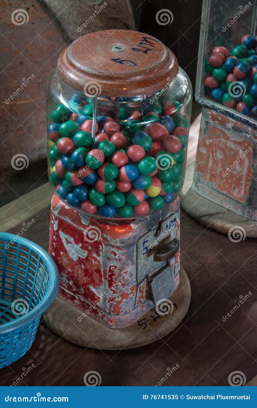 The Vintage Vending Machine , Thailand Stock Image - Image of bangkok