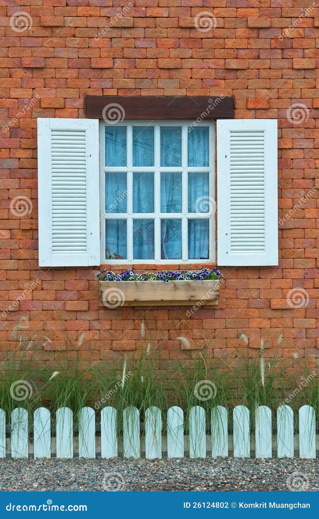 house front door and window design  | 600 x 800