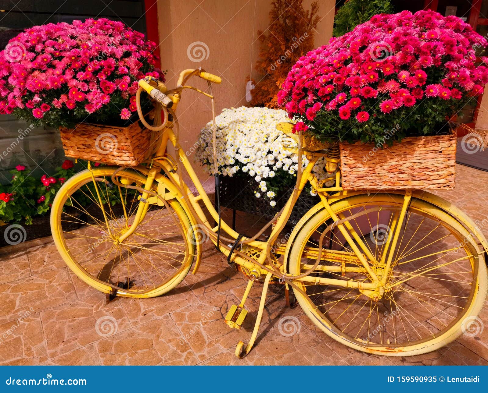 Details about   Italy Vintage Miniature Bicycle with Flower Basket Made of 80% Silver 