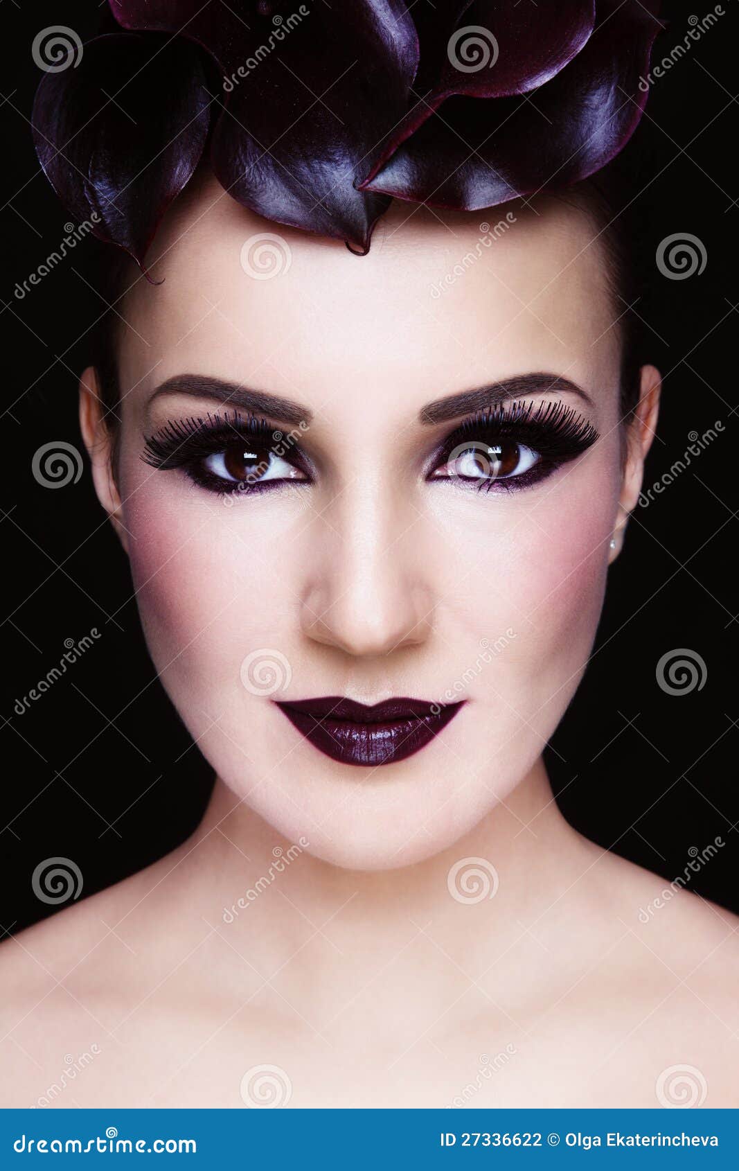 Violet make-up stock photo. Image of lovely, fashion - 27336622