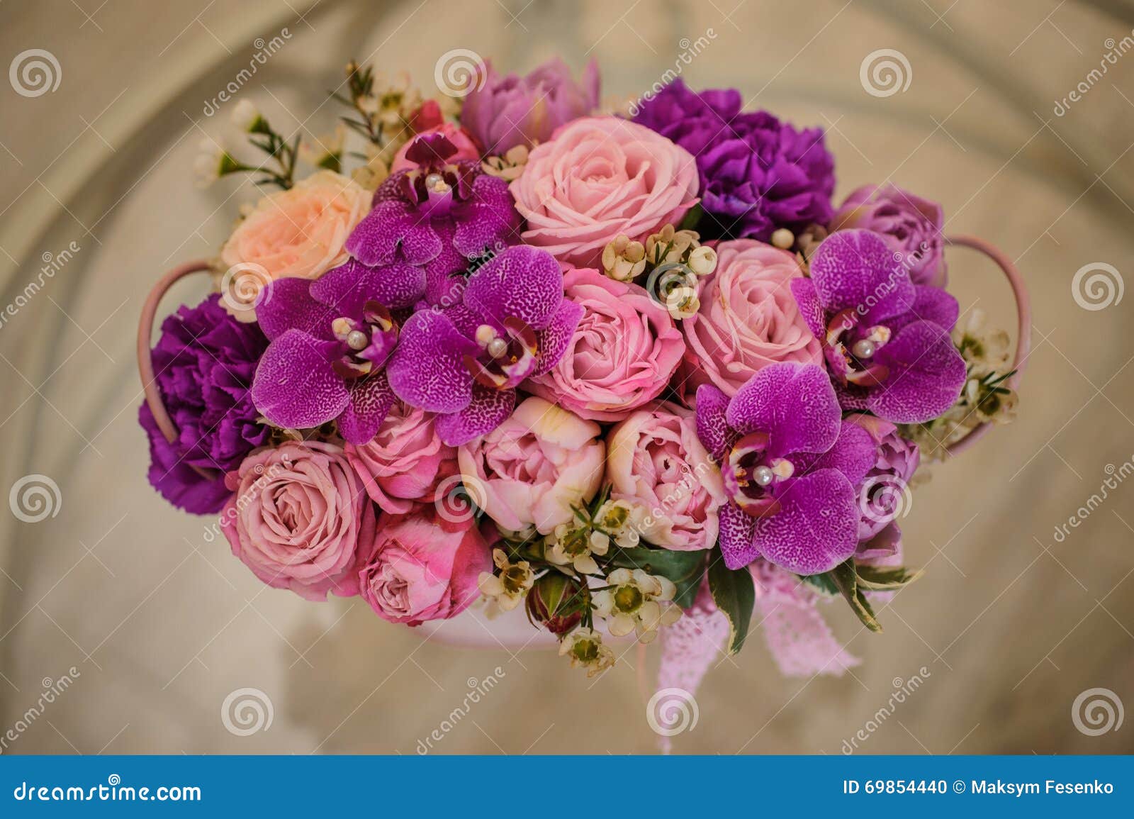Violette Pink Palette Rose Mix Flower Bouquet Stock Photo - Image of  floral, floristics: 69854440