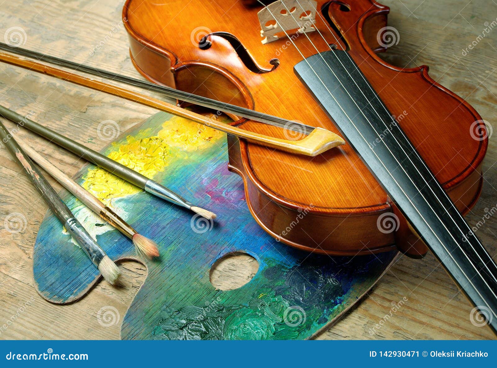 Violin, Brushes and Palette on a Wooden Background. Stock Image Image