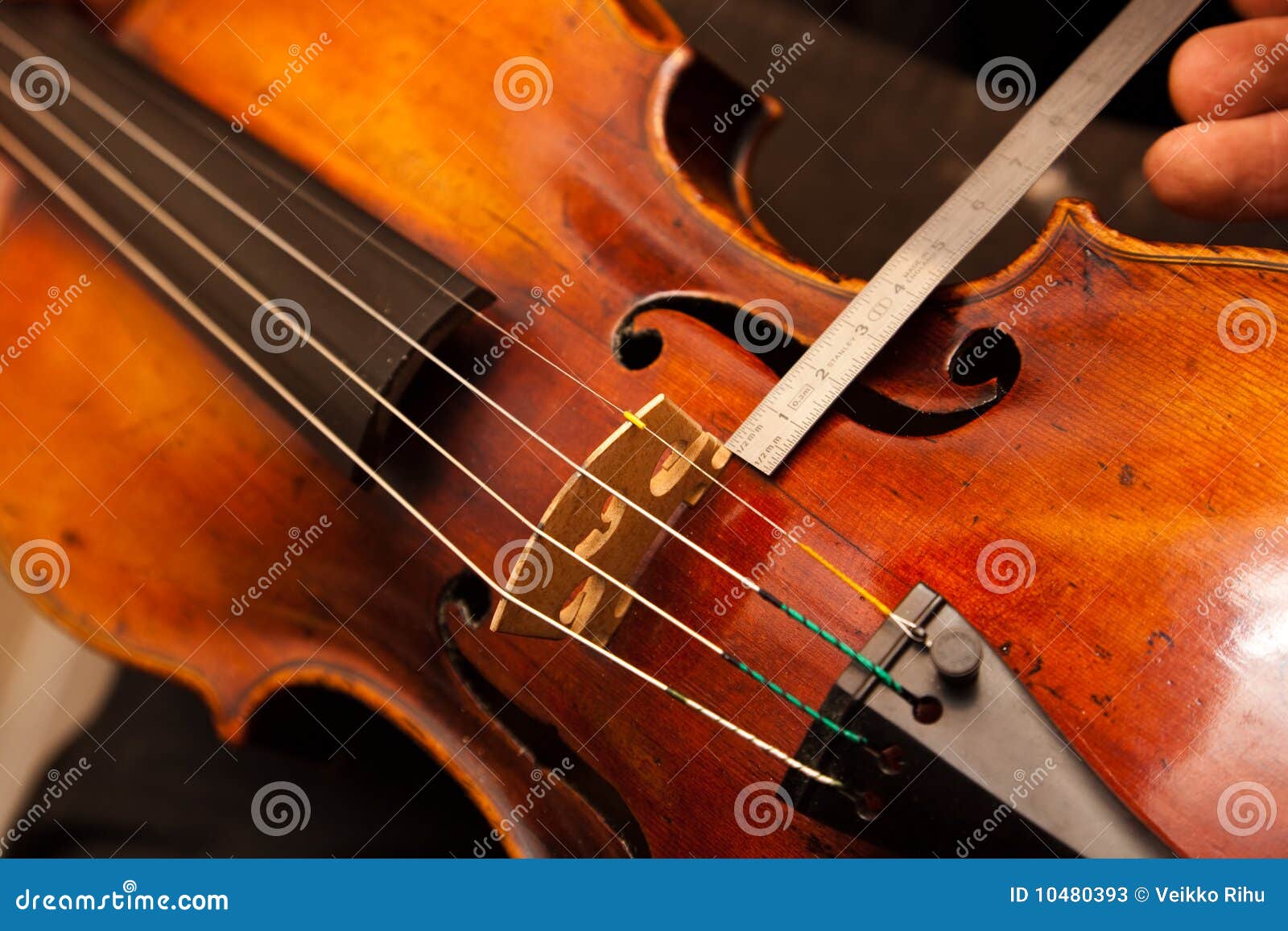 Violin repairs stock image. Image of plane, working, violin 10480393