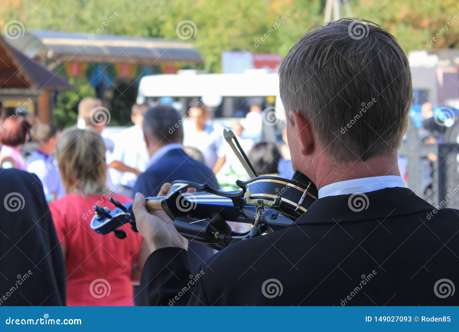 Violinist Playing at a Wedding Stock Image Image of violin, office