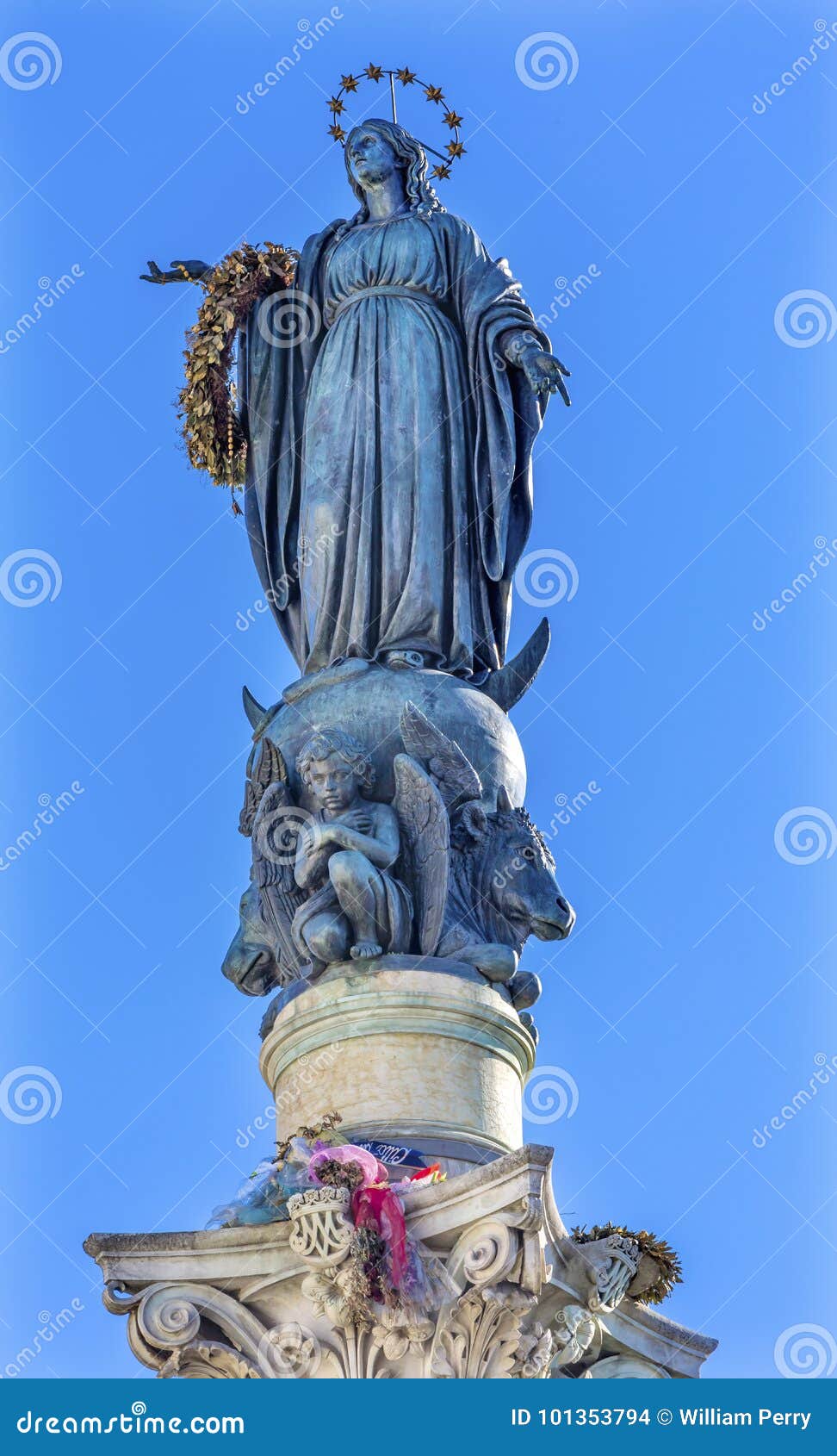 virgin mary statue immaculate conception column rome italy