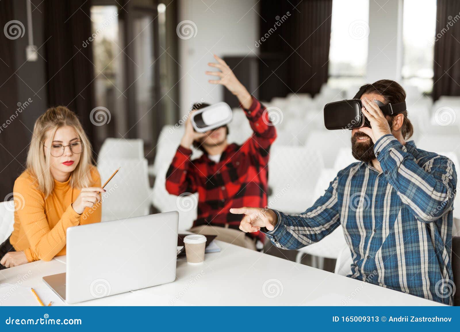 Virtual Reality Augmented, Young Designer Group. Creative Meeting in Office, Innovation Startup