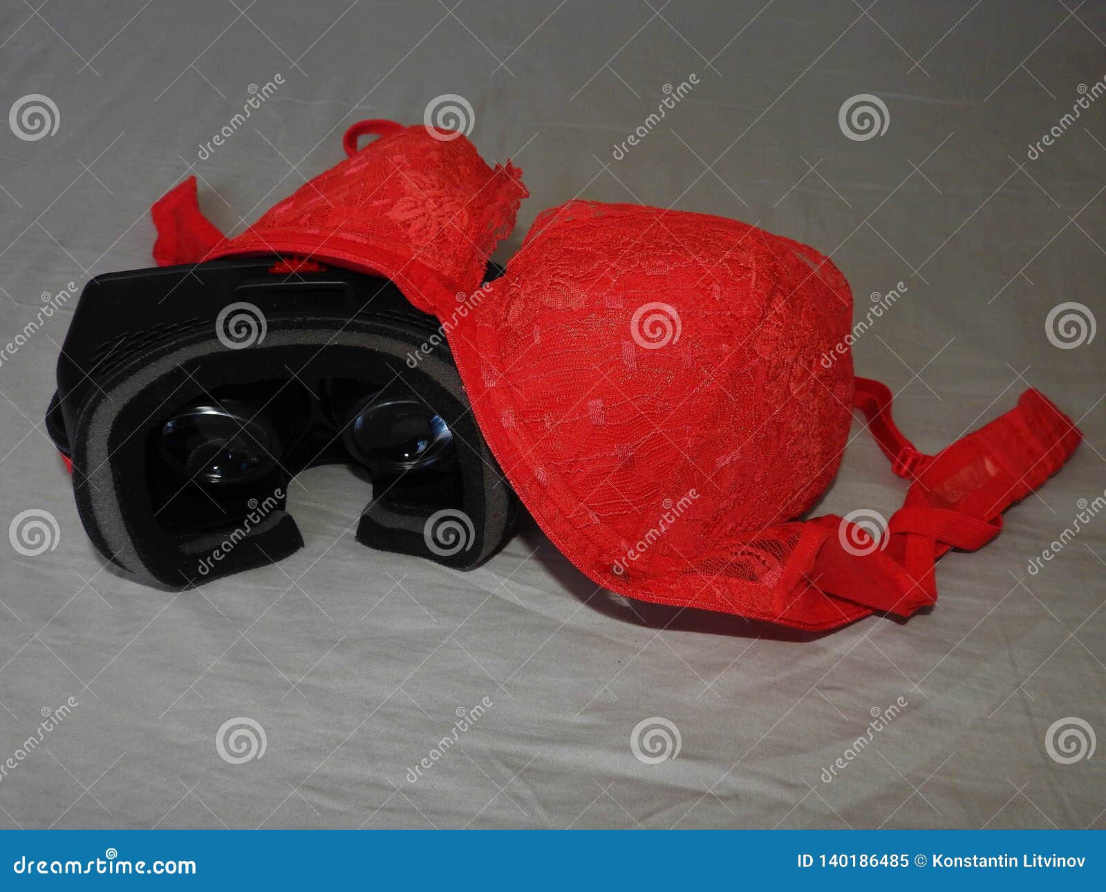 vr underwear