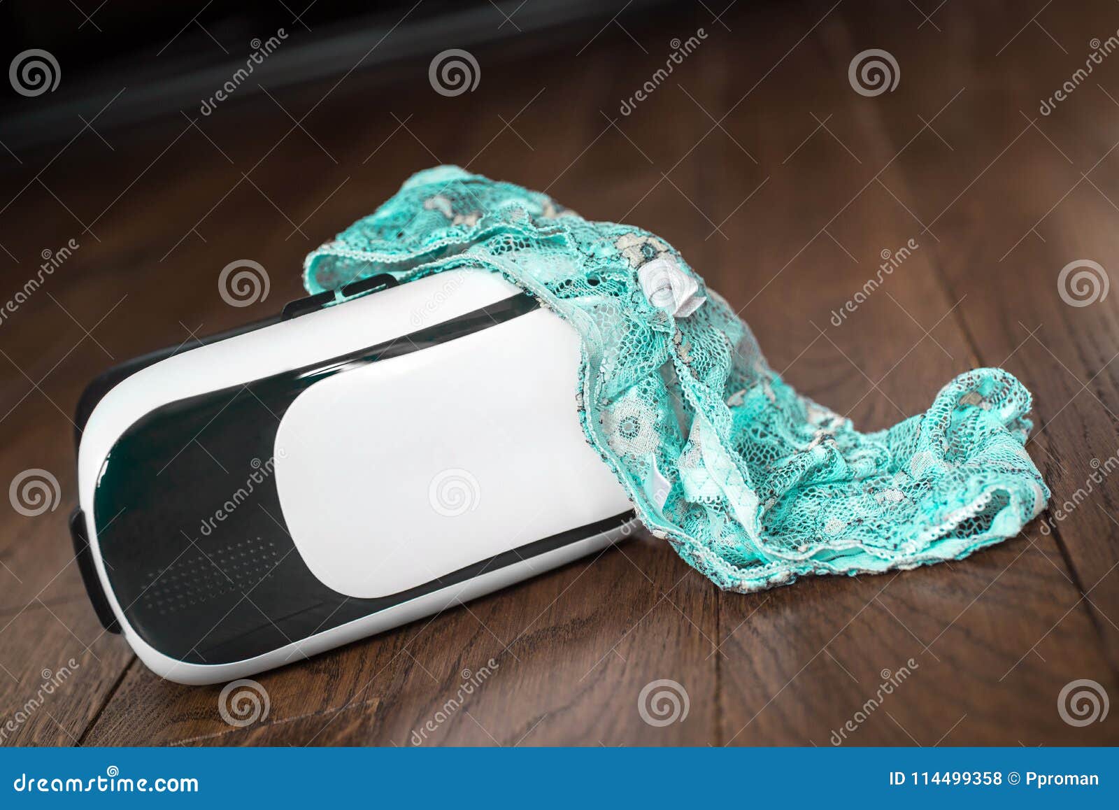 Virtual Reality Glasses for Mobile Devices with Women Lingerie a Stock  Photo - Image of glasses, display: 114499358