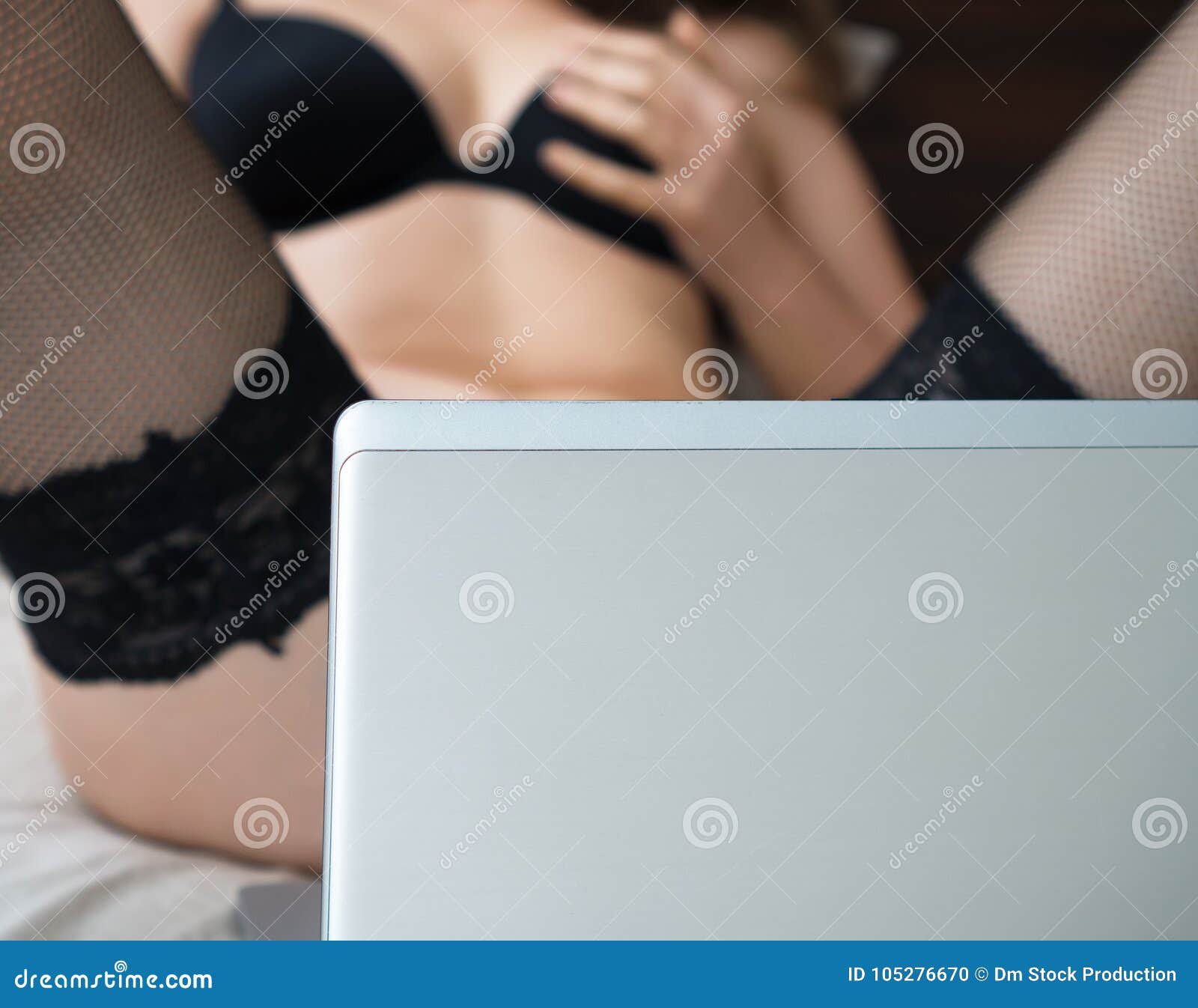 Webcam Girl Downloads