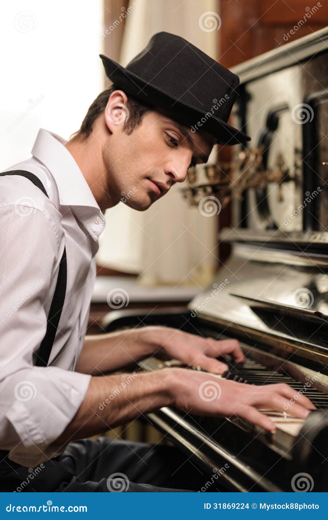 virtuoso playing piano