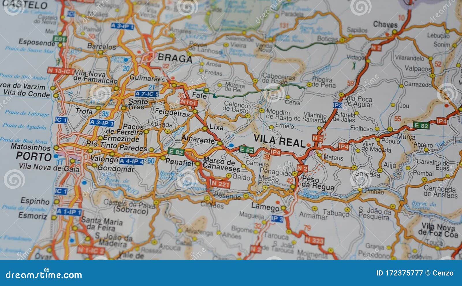 Visão Mais Detalhada Do Mapa De Espanha E Portugal Com As Ruas Das Várias  Cidades Milan Fevereiro De 2020 Video Estoque - Vídeo de cidade, estrada:  172375777