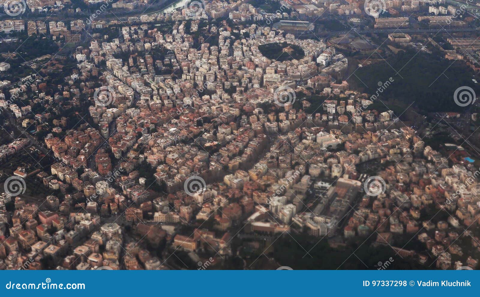 Vista Aerea Di Bello Panorama Di Roma Italia Contaminazione Dall Aereo Capitale Famoso Dall Aria Stock Footage Video Di Fiume Tetto