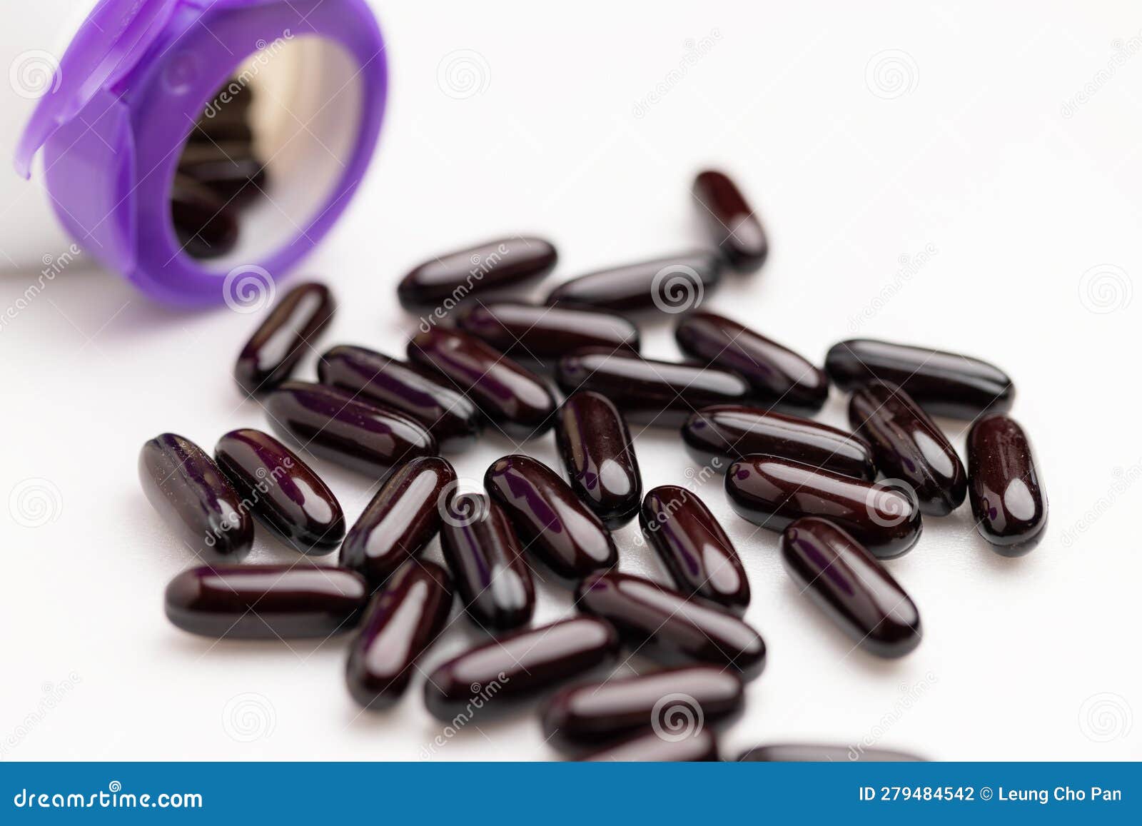 Vitamin liquid capsule stock photo. Image of pharmacy 279484542