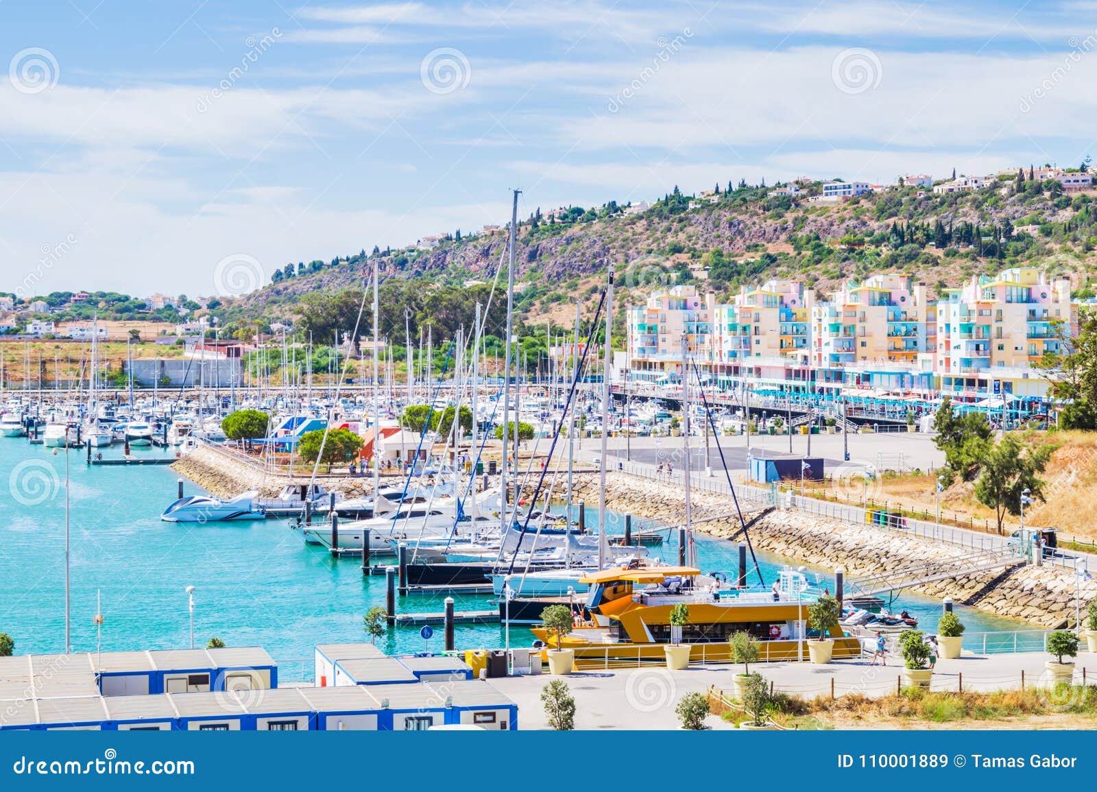 vivid view of the porto de abrigo de albufeira, albufeira bay in albufeira, portugalvivid view of the porto de abrigo de albufeira