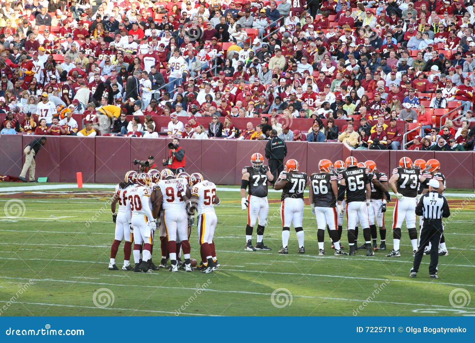 Voetbal NFL: Redskins V. Browns Redactionele Foto - Image of roodbaars ...