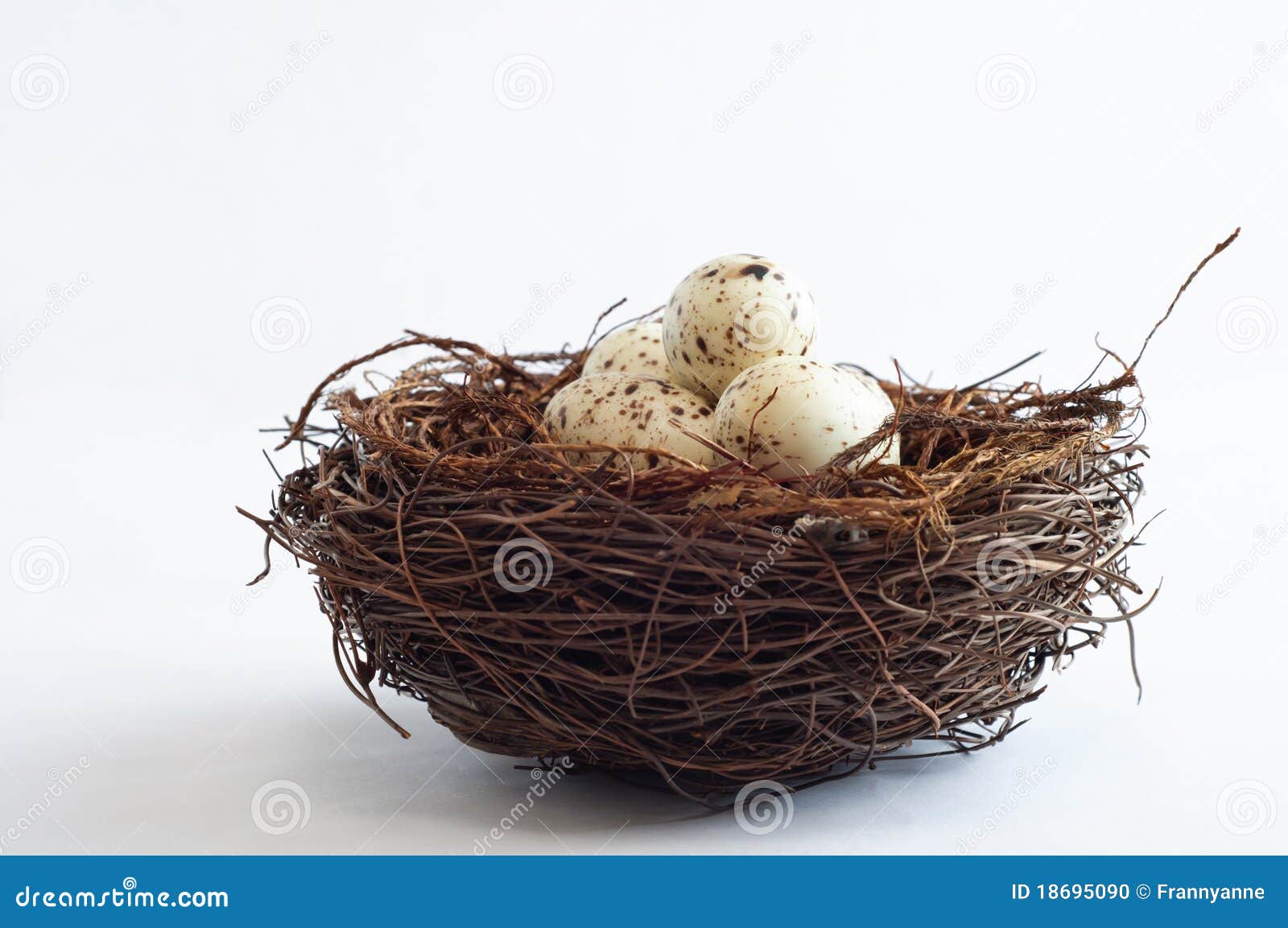 Mini-Vogelnest Aus Rattan Mit Eiern - Natürliche Deko Für Mikrolandschaften & Gartengestaltung