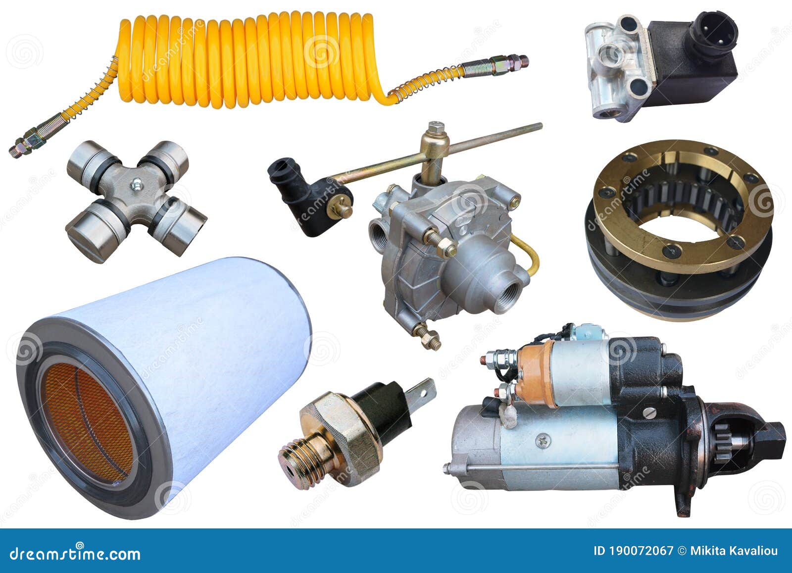 Ensemble De Moteur Et De Pièces Automobiles. Isolé Sur Fond Blanc