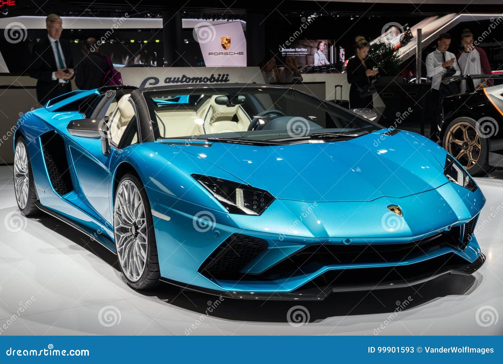 Voiture De Sport 2019 De Roadster De Lamborghini Aventador Voiture De Sport 2019 De Roadster De Lamborghini Aventador