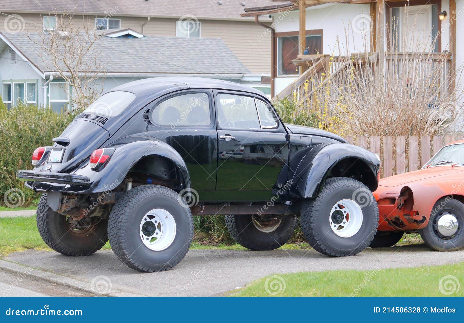 Volkswagen Beetle With Dune Buggy Tires Editorial Stock Photo - Image Of  Equipped, Outside: 214506328