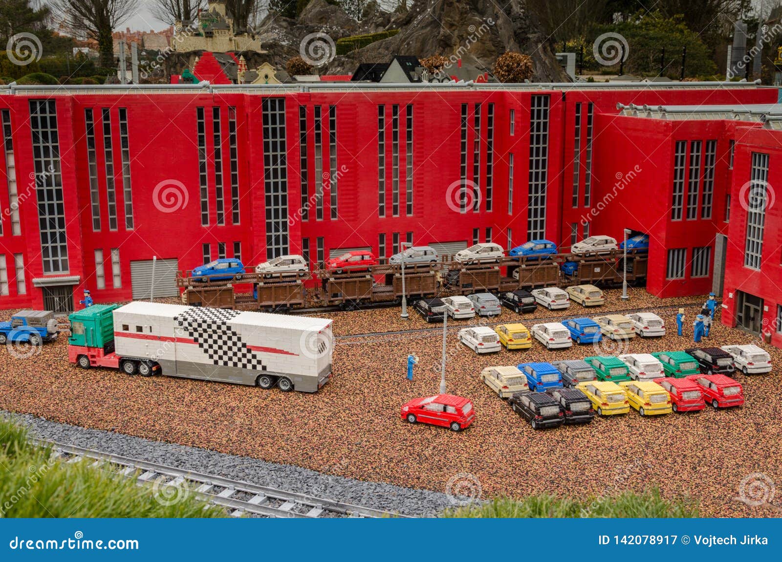 Volkswagen Hecho Fábrica De Lego Fotografía editorial - Imagen de miniatura, edificio: 142078917