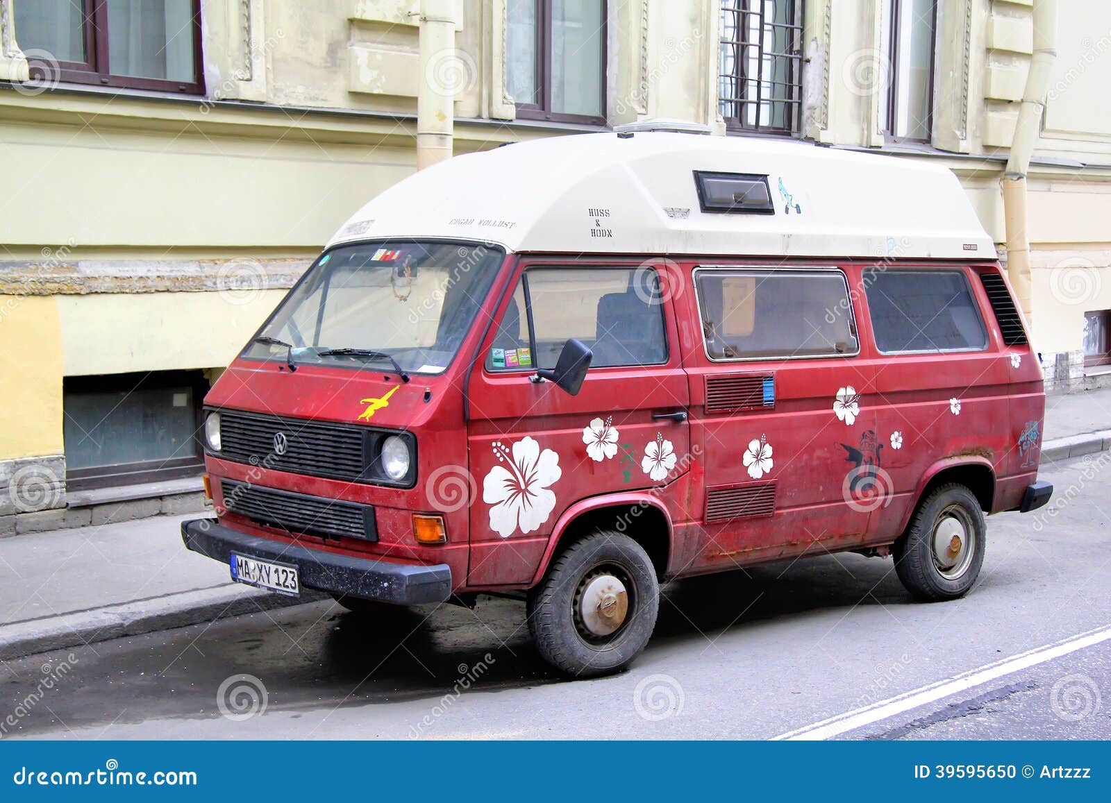 old volkswagen transporter