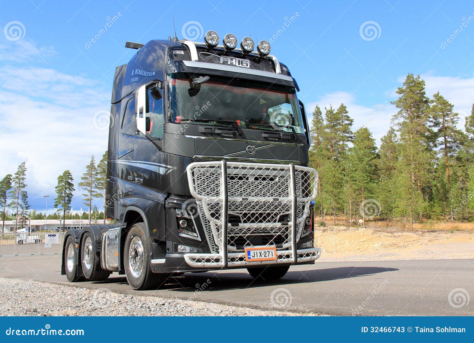 Volvo FH16 600 ciężarówka zdjęcie stock editorial. Obraz