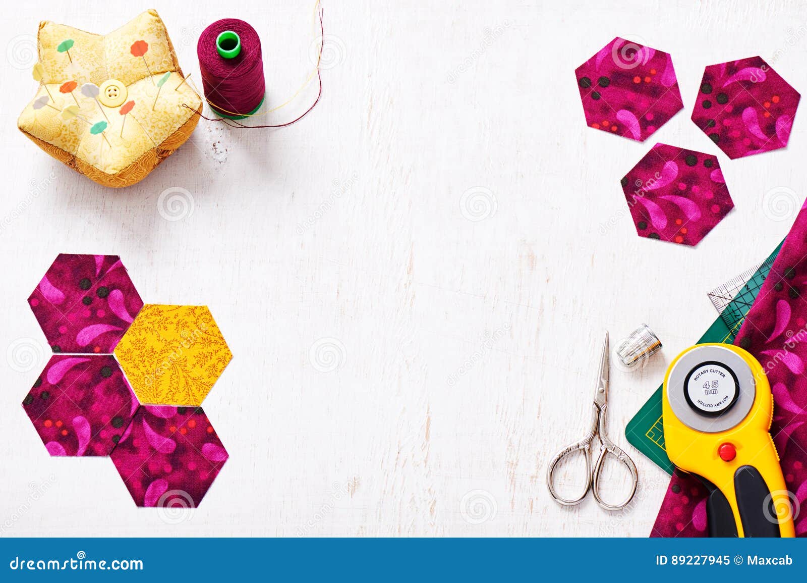 Vorbereitung Von Hexagonstucken Gewebe Fur Das Nahen Einer