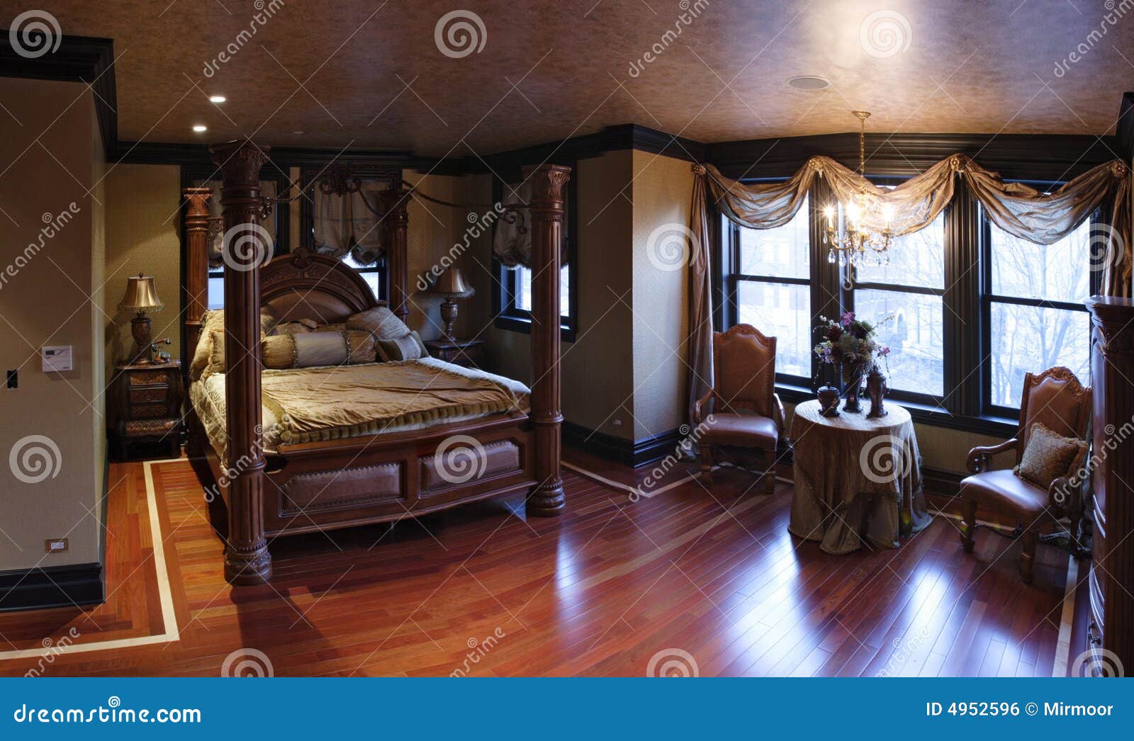 Vorlagenschlafzimmer stockfoto. Bild von illuminate, doppeltes - 4952596